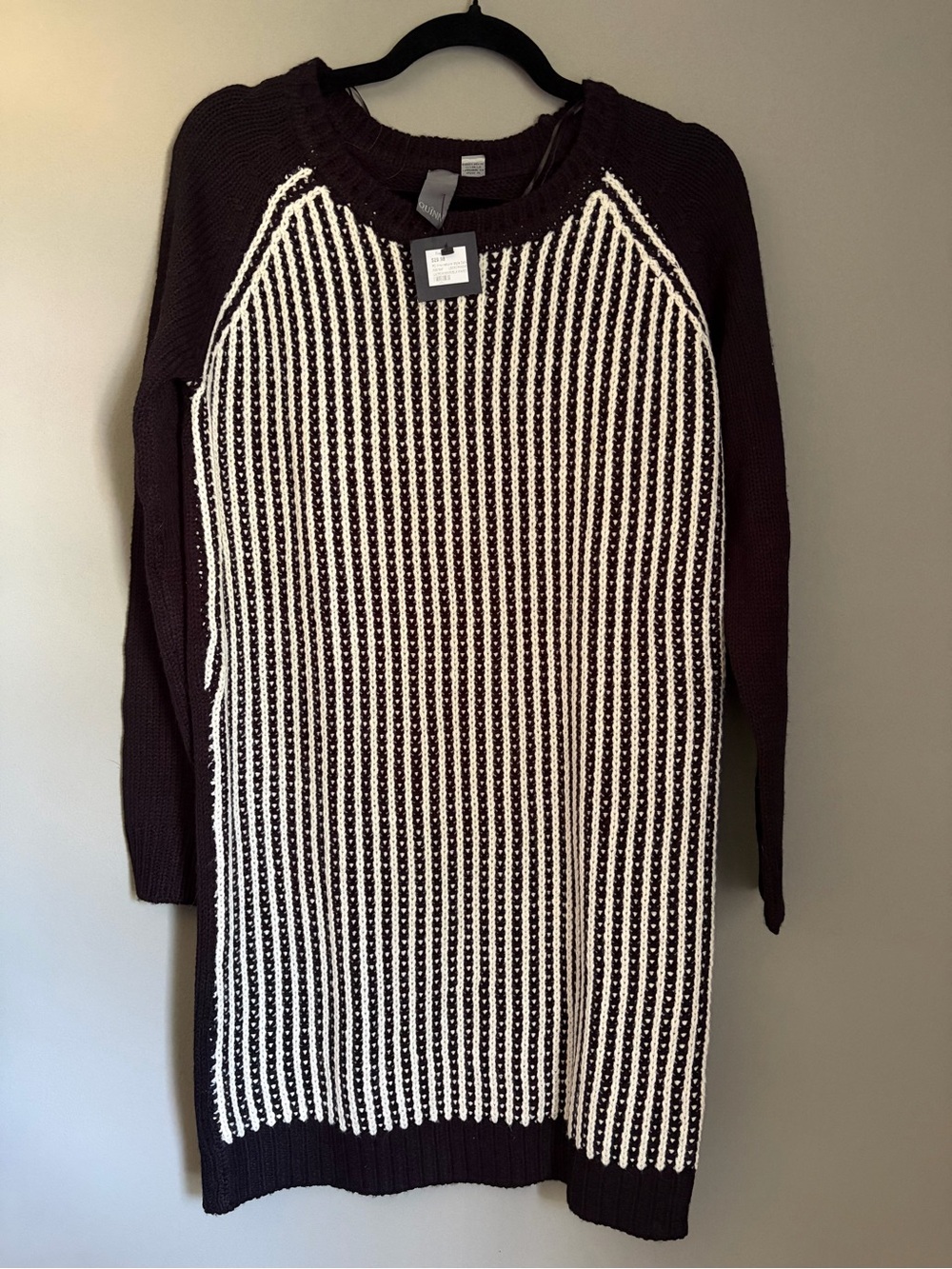 Francesca’s Quinn Textured Knit Sweater Tunic Dress Small Black White NWT